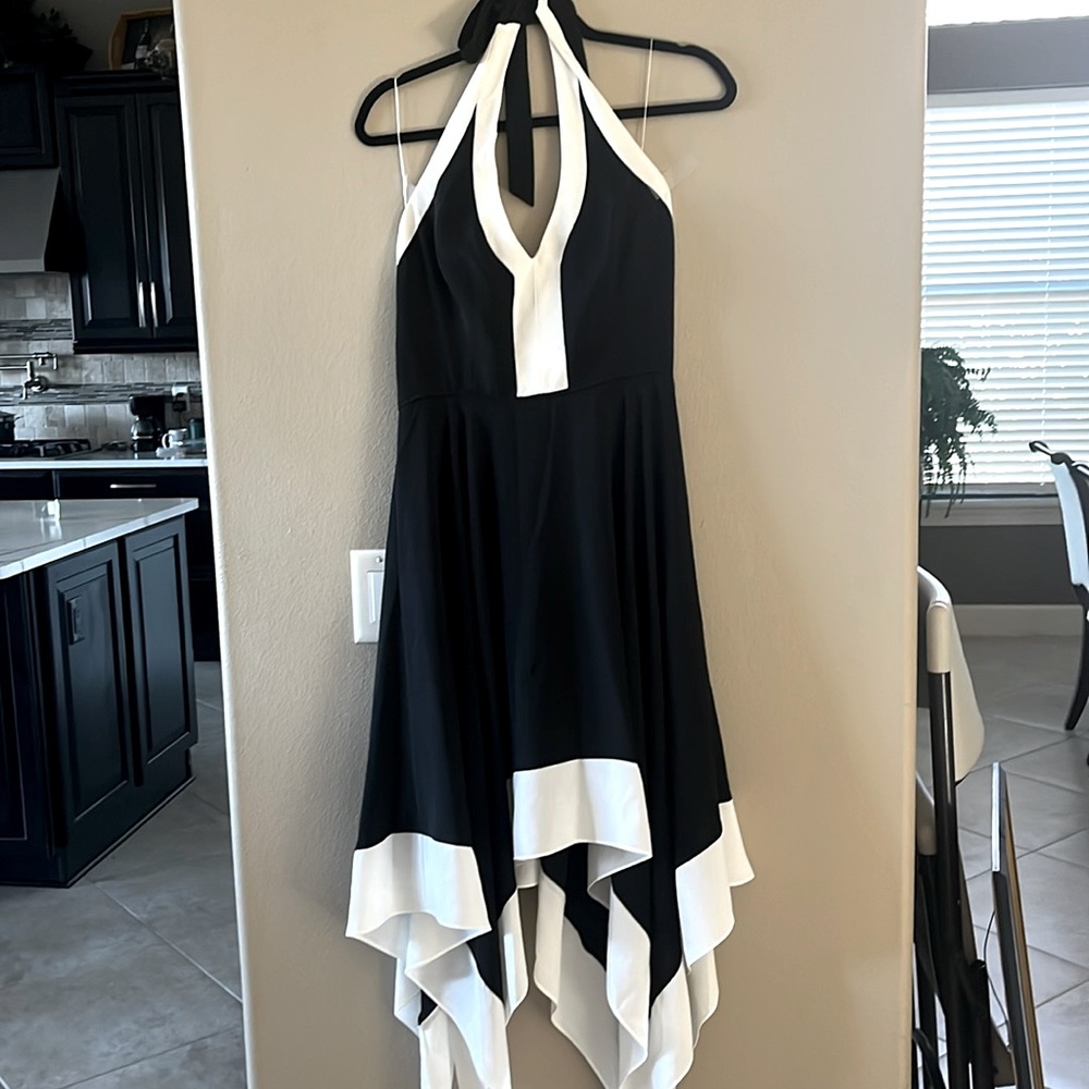 Black and white crepe dress